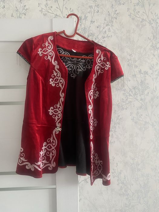 жилетка национальная