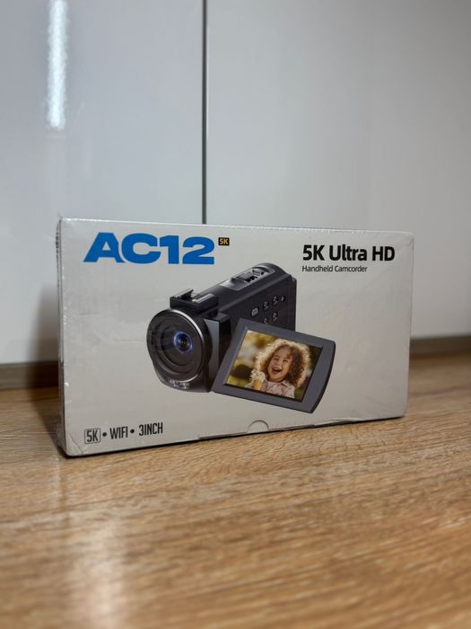 Camera Video AC 12 / 5K Ultra HD / Wireless / SIGILATA