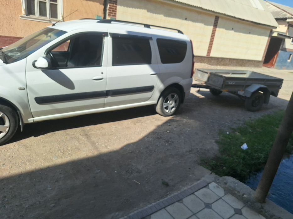 Лада Ларгус сотилади