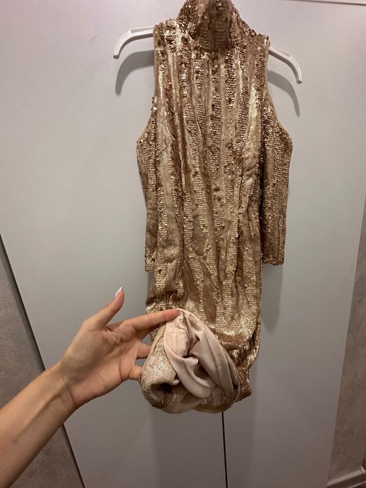 Дамска къса рокля с пайети