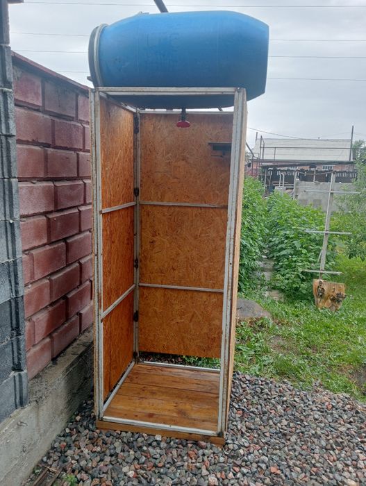 Уличный душ продам