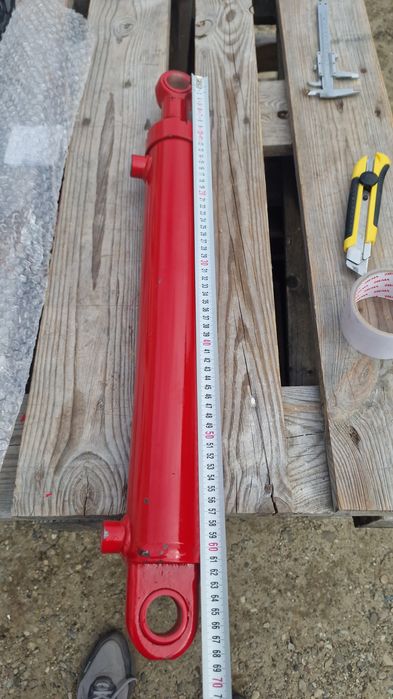 Cilindru hidraulic 65 cm strins deschide 40 cm tija 35 mm diametru gau