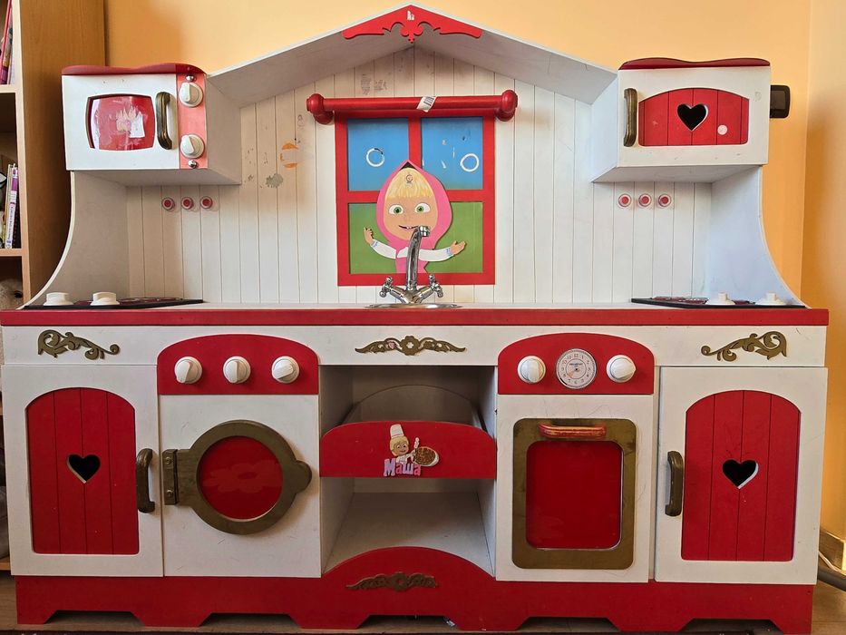 Детска кухня Маша и Мечока