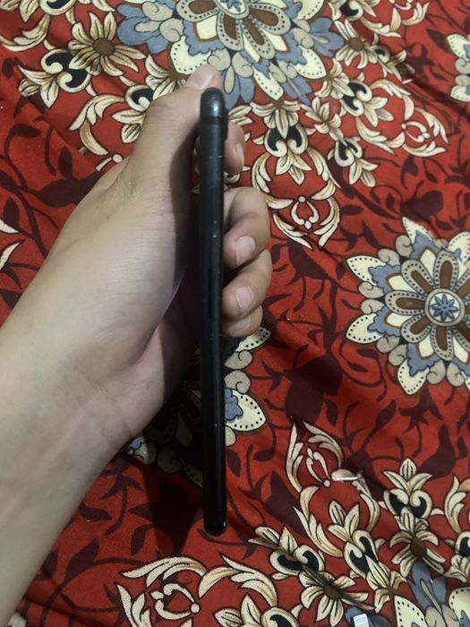 Айфон 7 сатылады