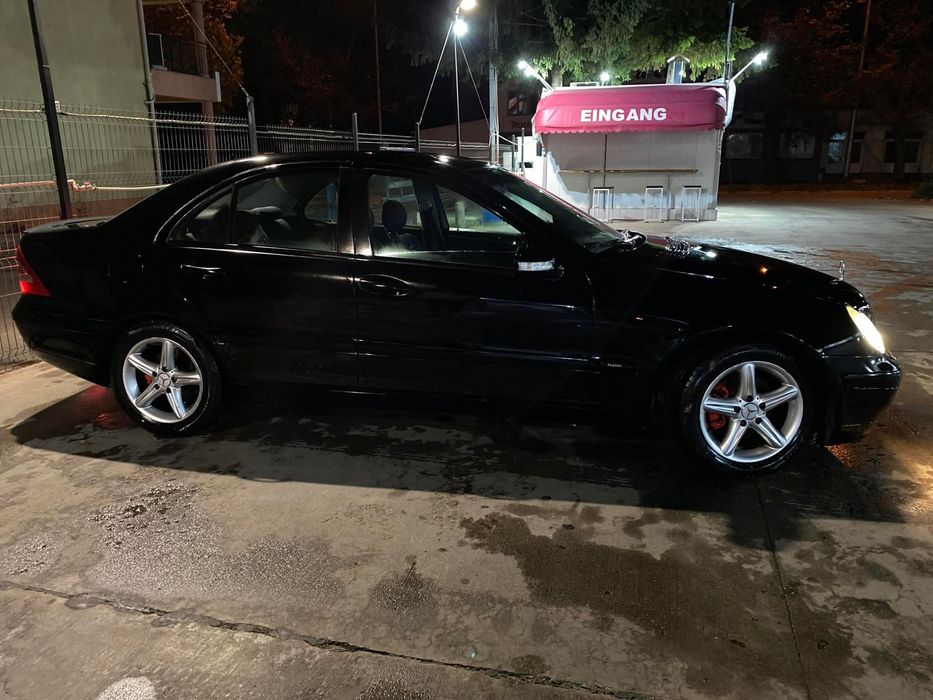 Mercedes Benz c220