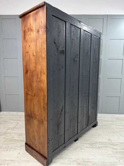 Индустриален шкаф Български Р447-Д