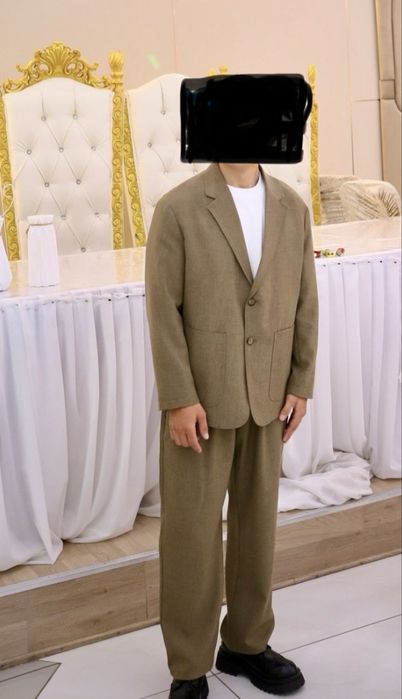 Продам кастюм оверсайз размер м ка