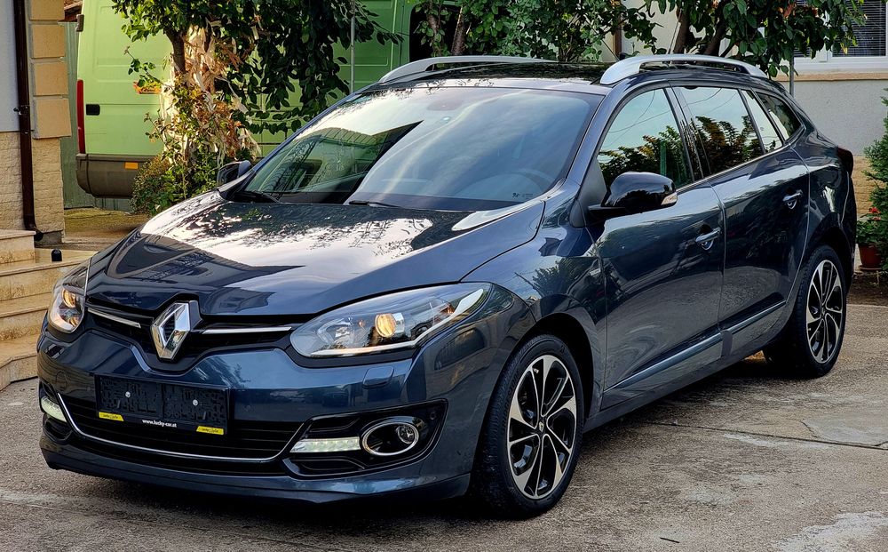 RENAULT Megane