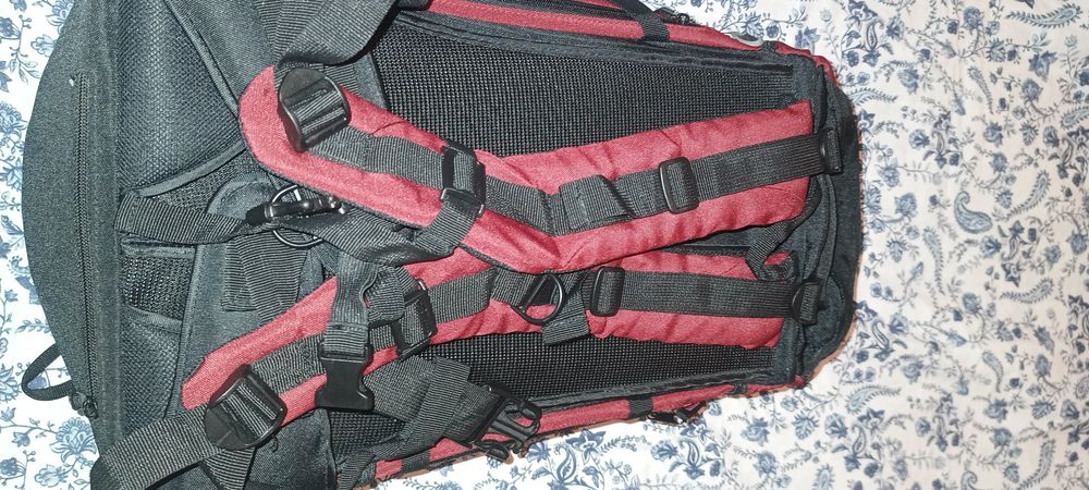 Туристическа Раница 32 литра,намалена