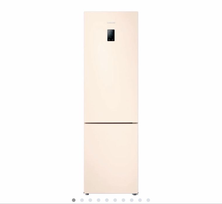 Холодильник Samsung
