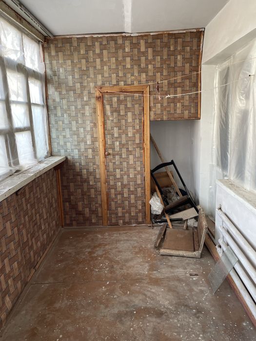 Продается квартира 77 серия кирпичный дом