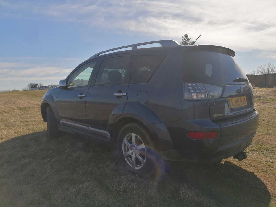 Мицубиши Аутлендър 2,2 ДИ-Д/ Mitsubishi Outlander 2,2 DI-D