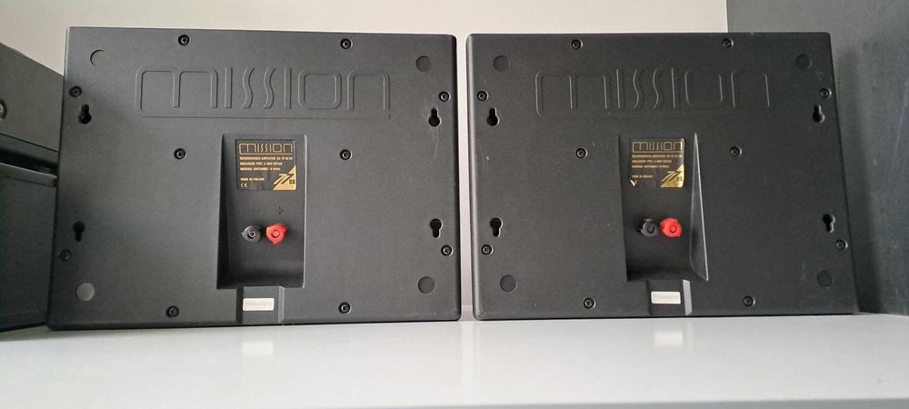 Mission 77 DS Cyrus boxe TOP sound made in England - that matter