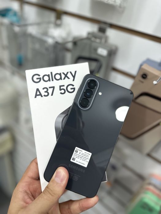Самсунг А37 5G  8/256