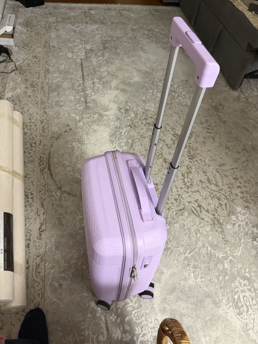 Чемодан новый не использованный