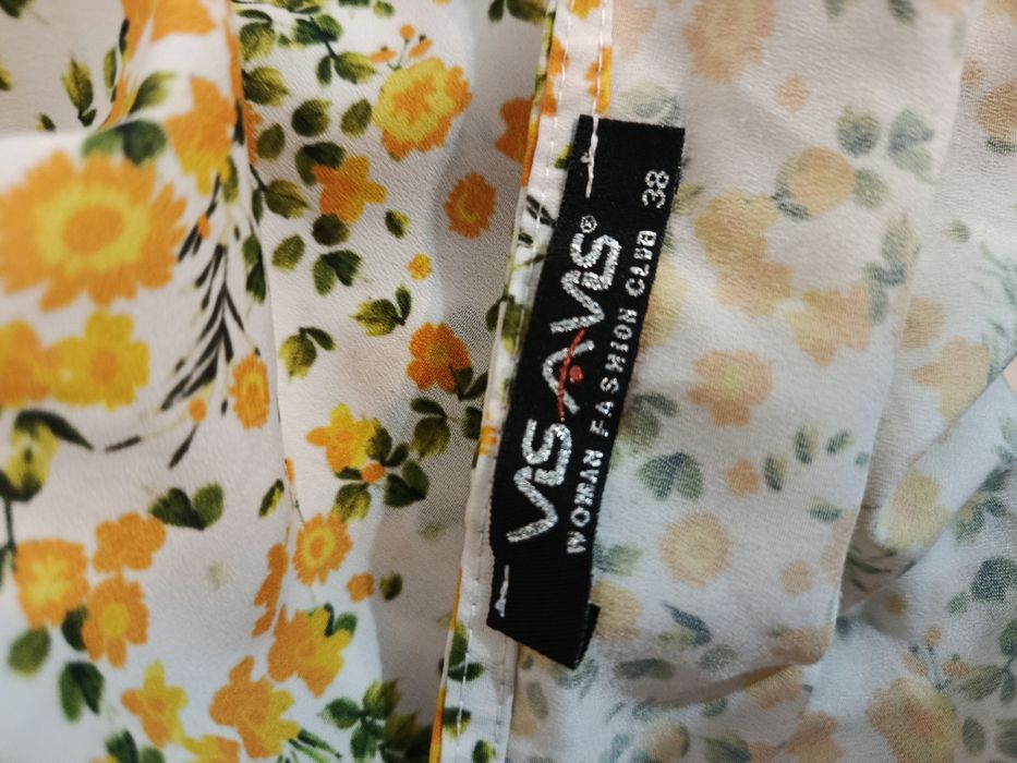 Bluza eleganta romantica cu floricele galbene model baby doll mărimea S-M