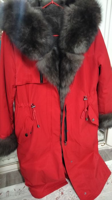 Продам парку натуралка