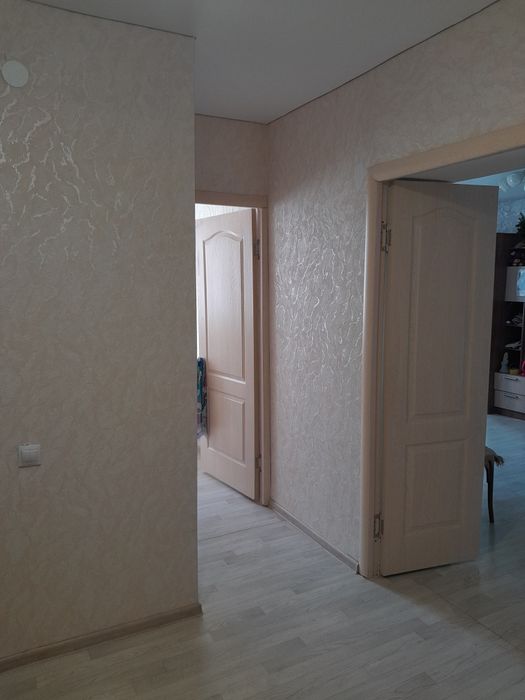 Продам квартиру в п. Глубокое.