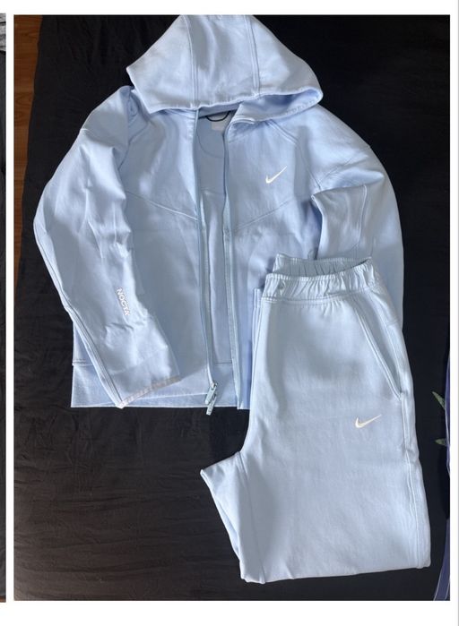 Спортни дрехи на Nike