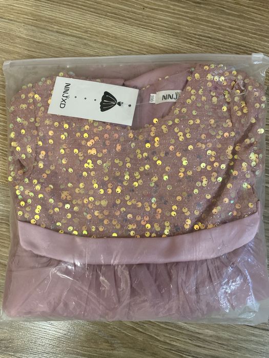 Нарядные платья для девочек