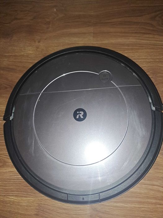 ROOMBA робот за сухо и мокро почистванее