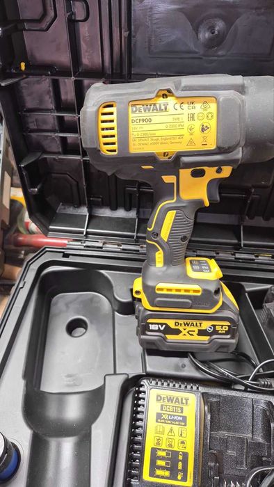 Гайковерт DeWalt dcf 900.