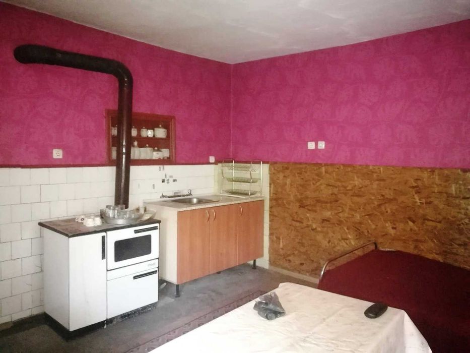 Продава се Къща в с. Ярджиловци, Област Перник - 66 кв.м за 682 €/кв.м - Снимка #11