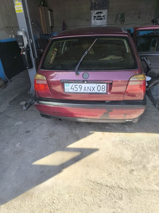 Продам машину гольф 3
