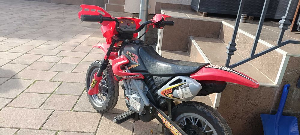 Motocicleta electrica pentru copii