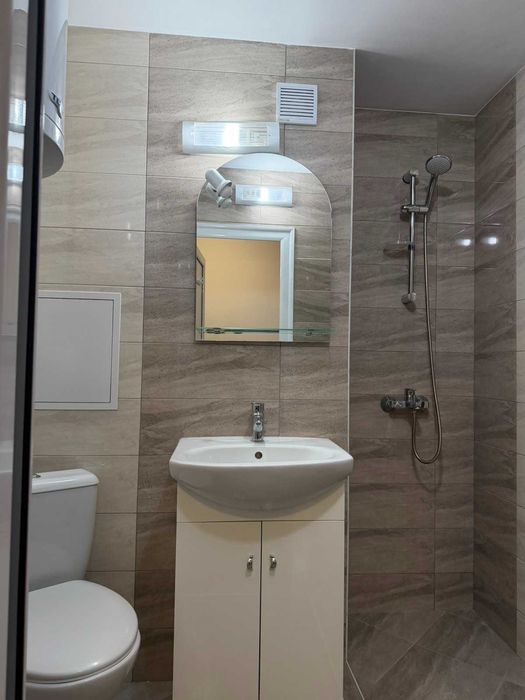 Дава се под наем Двустаен апартамент в Плевен, Широк център - 48 кв.м за 348.84 € - Снимка #7