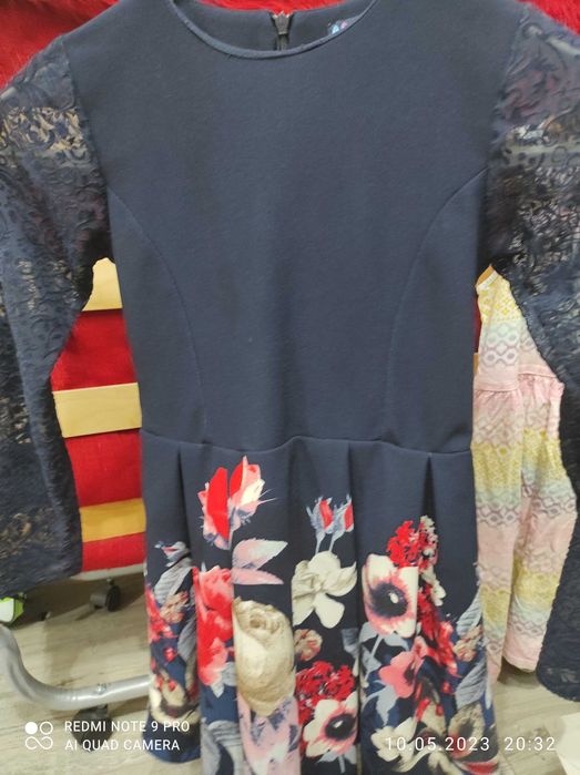 Детска официална рокля р-р 128