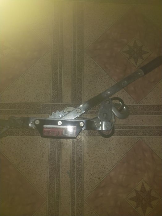 Продам лебёдку..