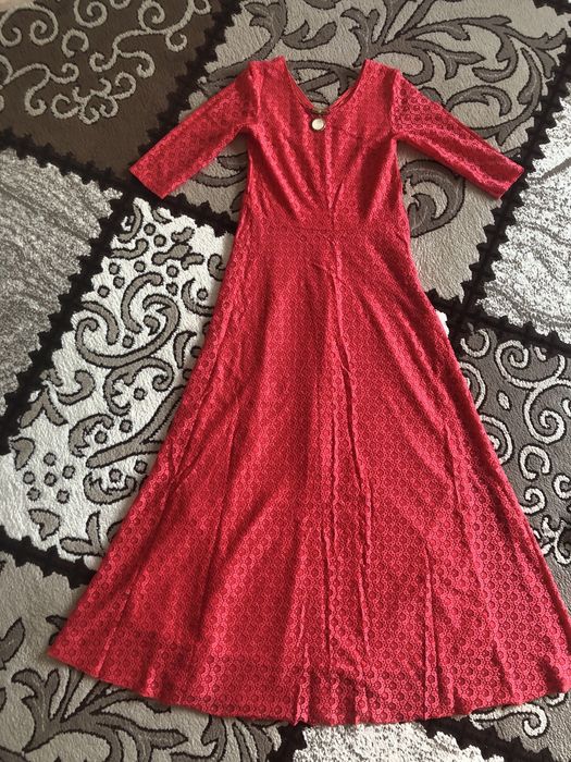 Продается платья