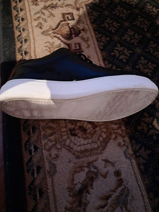 Pantofi perfecți pentru evenimente sau ieșiri afara