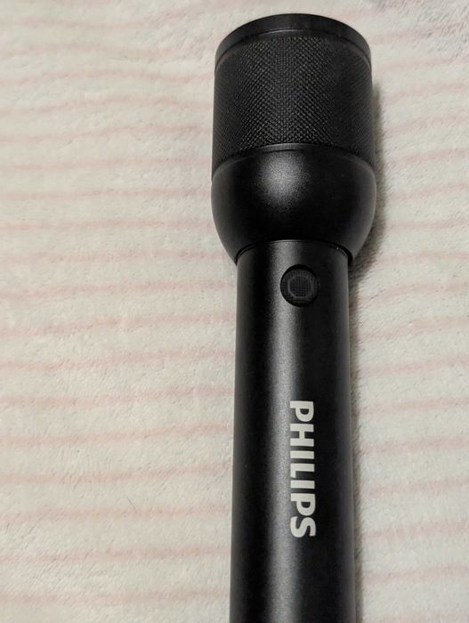 Ултра мощен LED фенер Philips SFL8168