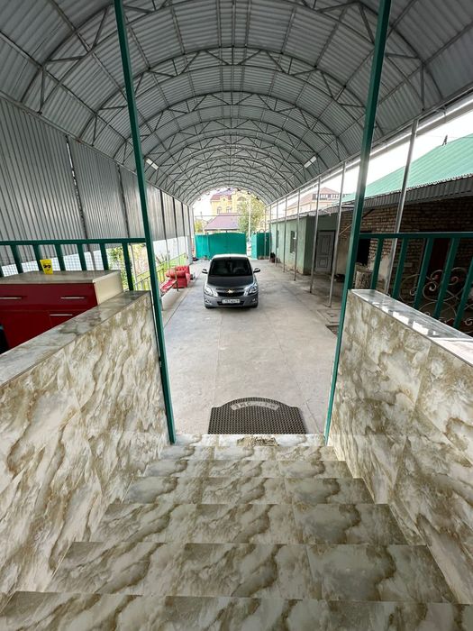 Прадам. Недвижимость