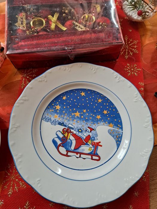 Красиви коледни чинии!