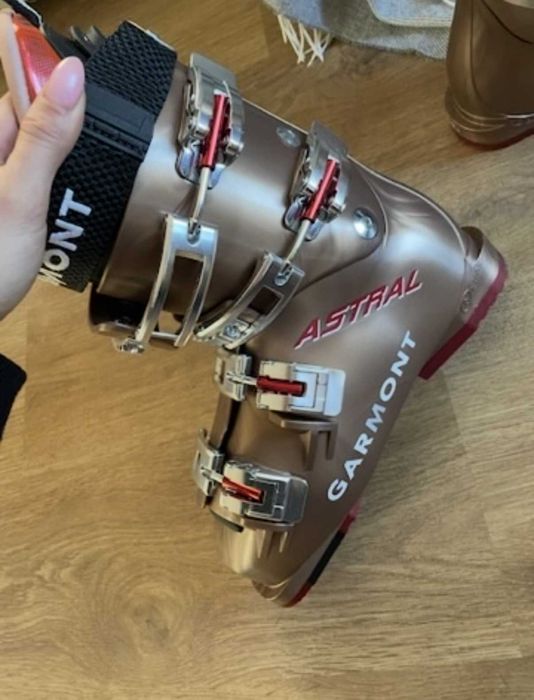 Ски Обувки Garmont Astral