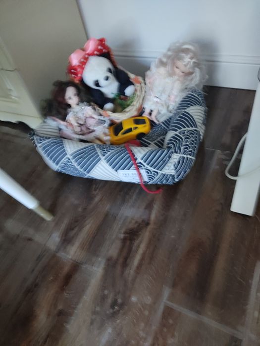 Продам когтеточку и лежанку