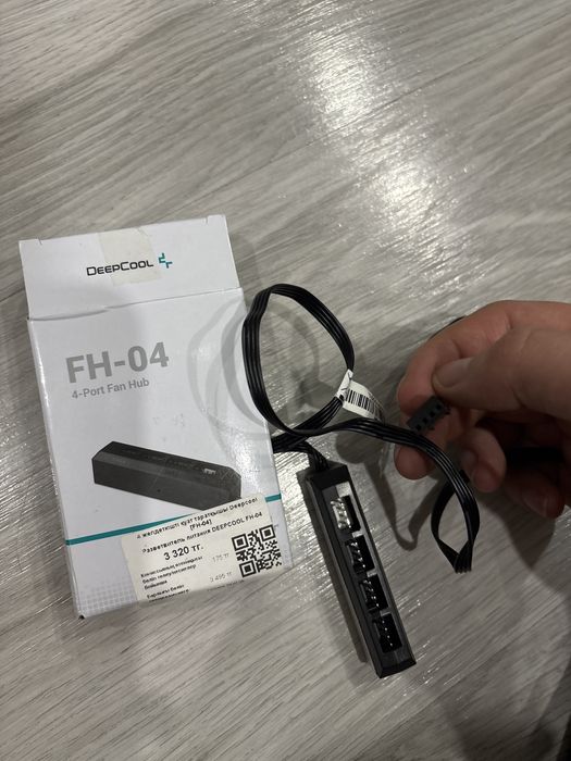 Разветвитель питания Deep Cool 4-port FAN HUB