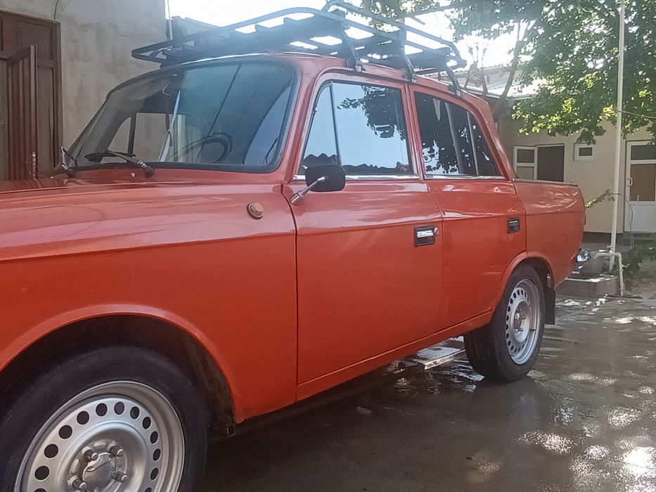 Москвич родная краска