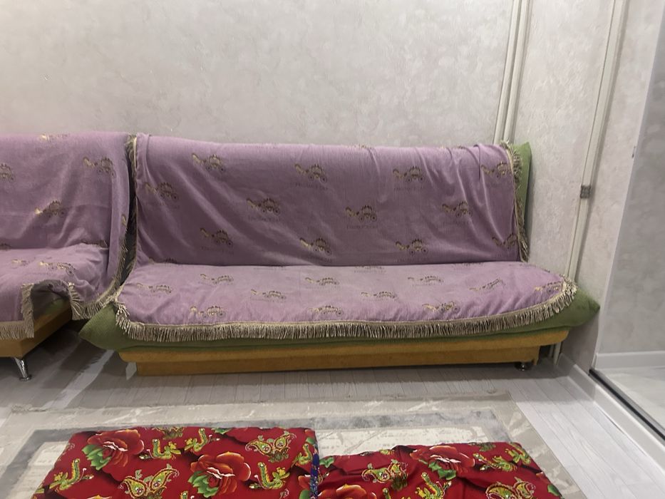 Продам диван с креслом