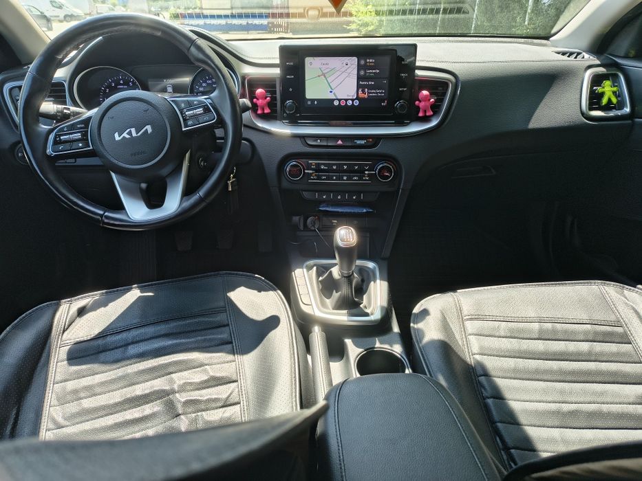 KIA ceed benzina ,încă în garantie
