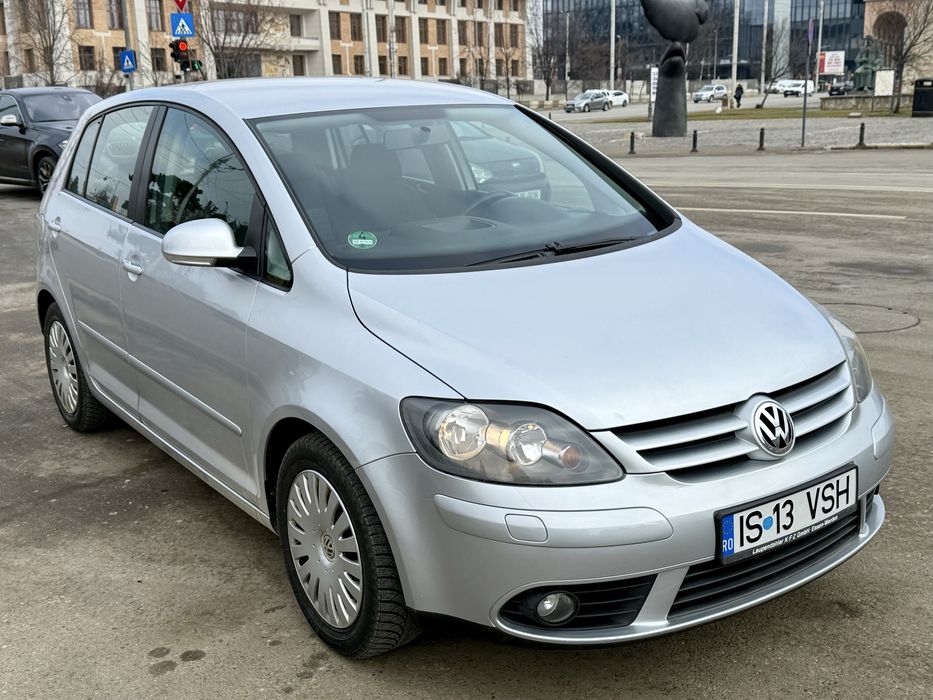 Golf Plus 1.6 Mpi - 102 cp, cutie automata, 2008 inmatriculat privat