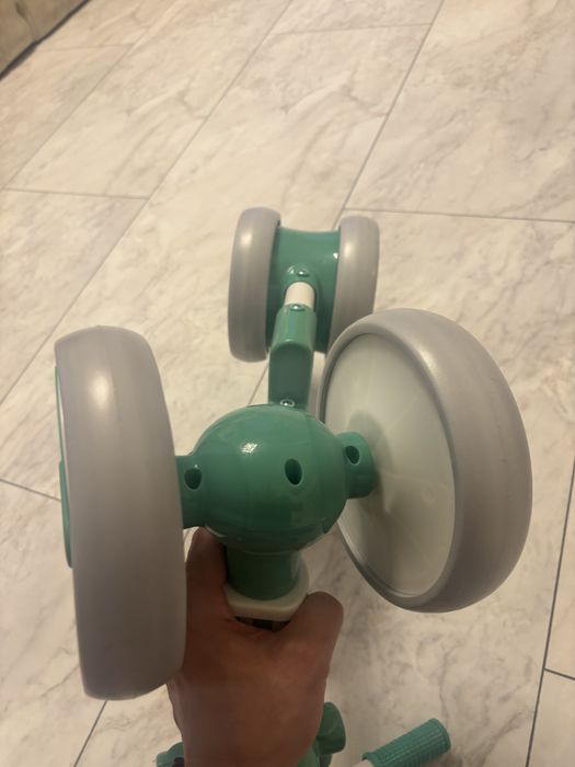 Bicicleta de echilibru fara pedale