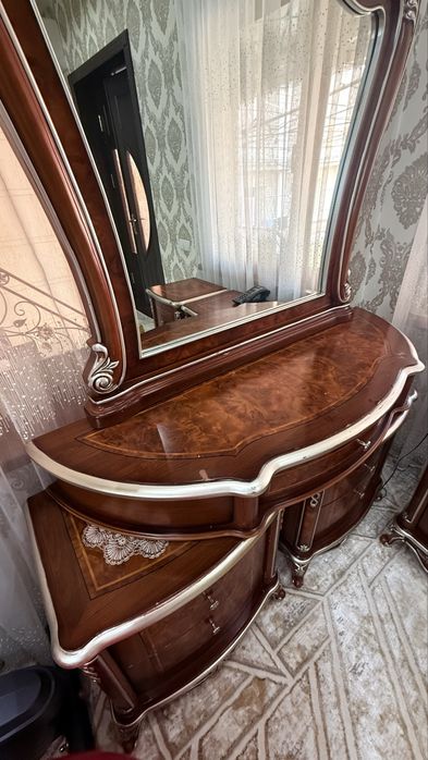 Srochan sotiladi!Kamod hitoy mebeli