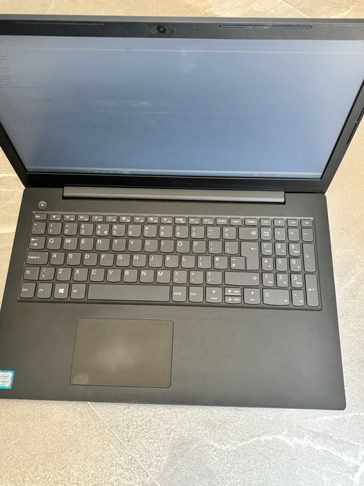 LENOVO V130-15IKB - 6th Generation Intel® Core™ i3-6006U  4GB DDR4