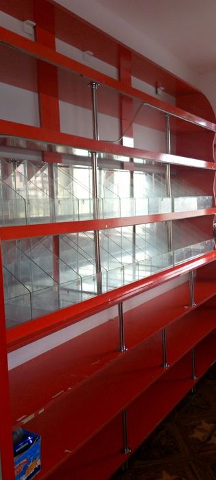 Витрина халадилниклар сотилади