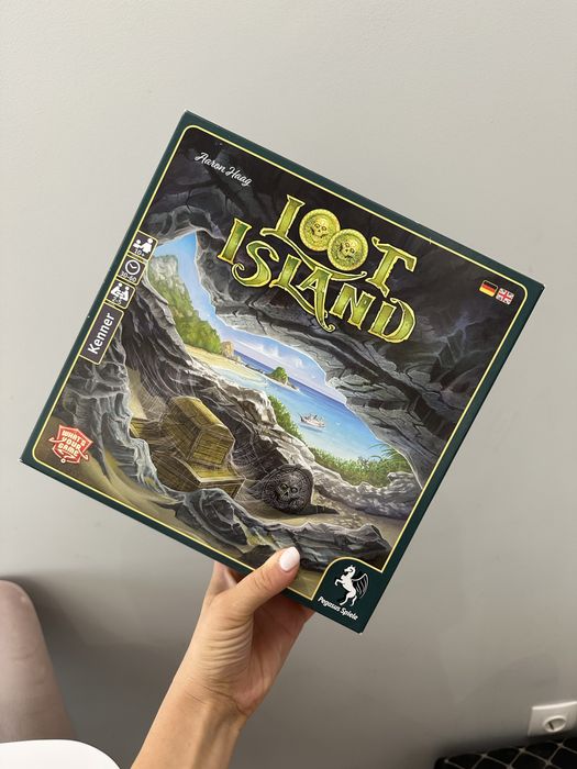 Настолна игра - Loot island - нова