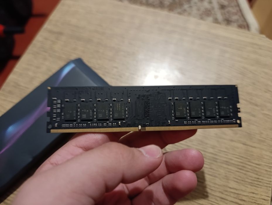 продам озу ддр 4 16гб